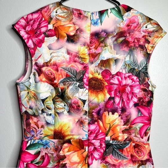 Alexia Admor Floral Neoprene Sheath Dress | Sculpted Fit | Size M | NWT - Picture 3 of 12